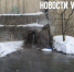 Одна с кипятком, другая без – у соседних домов на Черняховского «потекли» две подпорные стены (ФОТО; ВИДЕО) - NewsVl.Ru