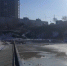 В озеро на Сафонова льётся горячая вода из соседнего дома (ВИДЕО) - NewsVl.Ru